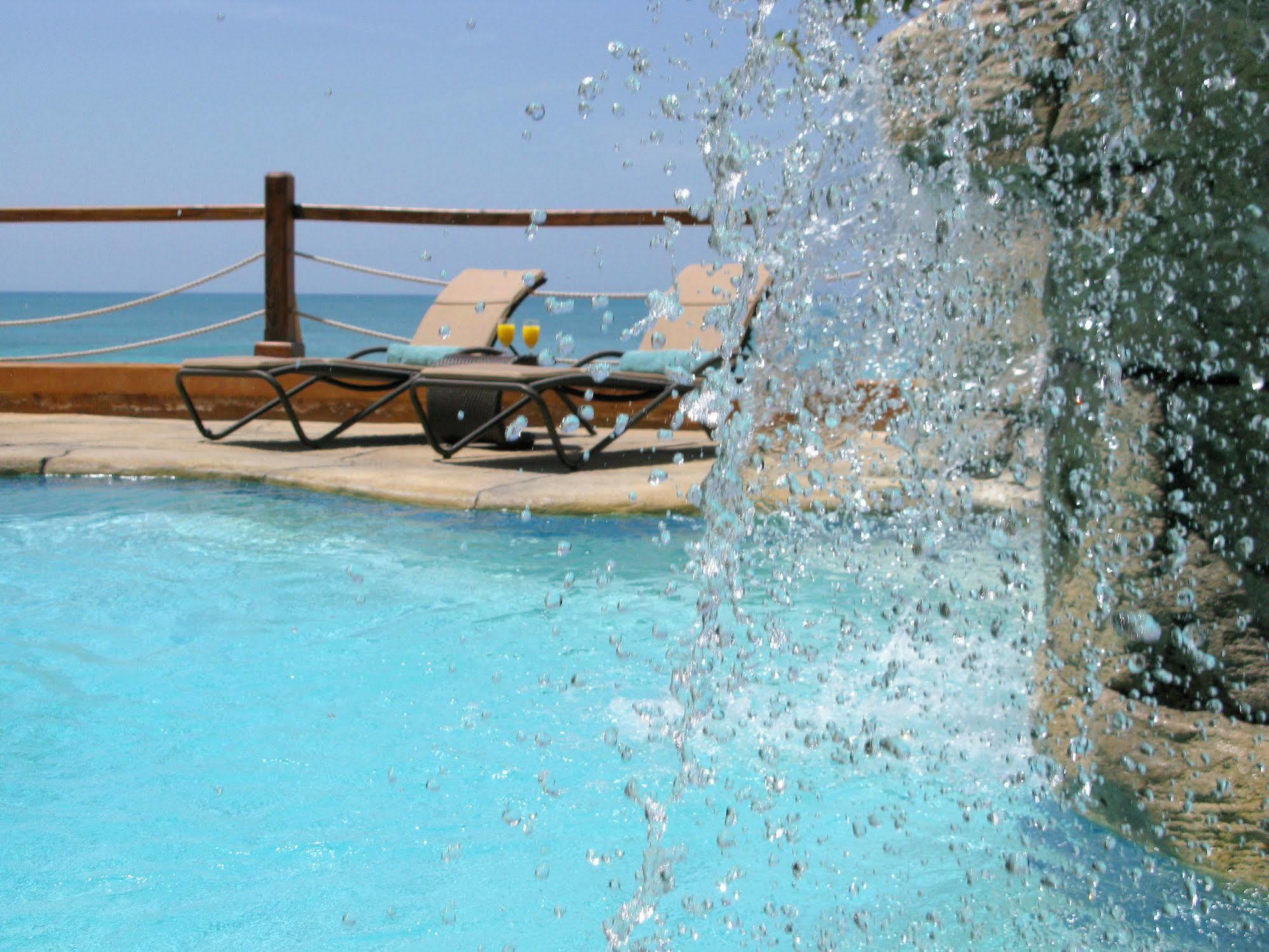 Marley Resort & Spa Nassau Eksteriør billede